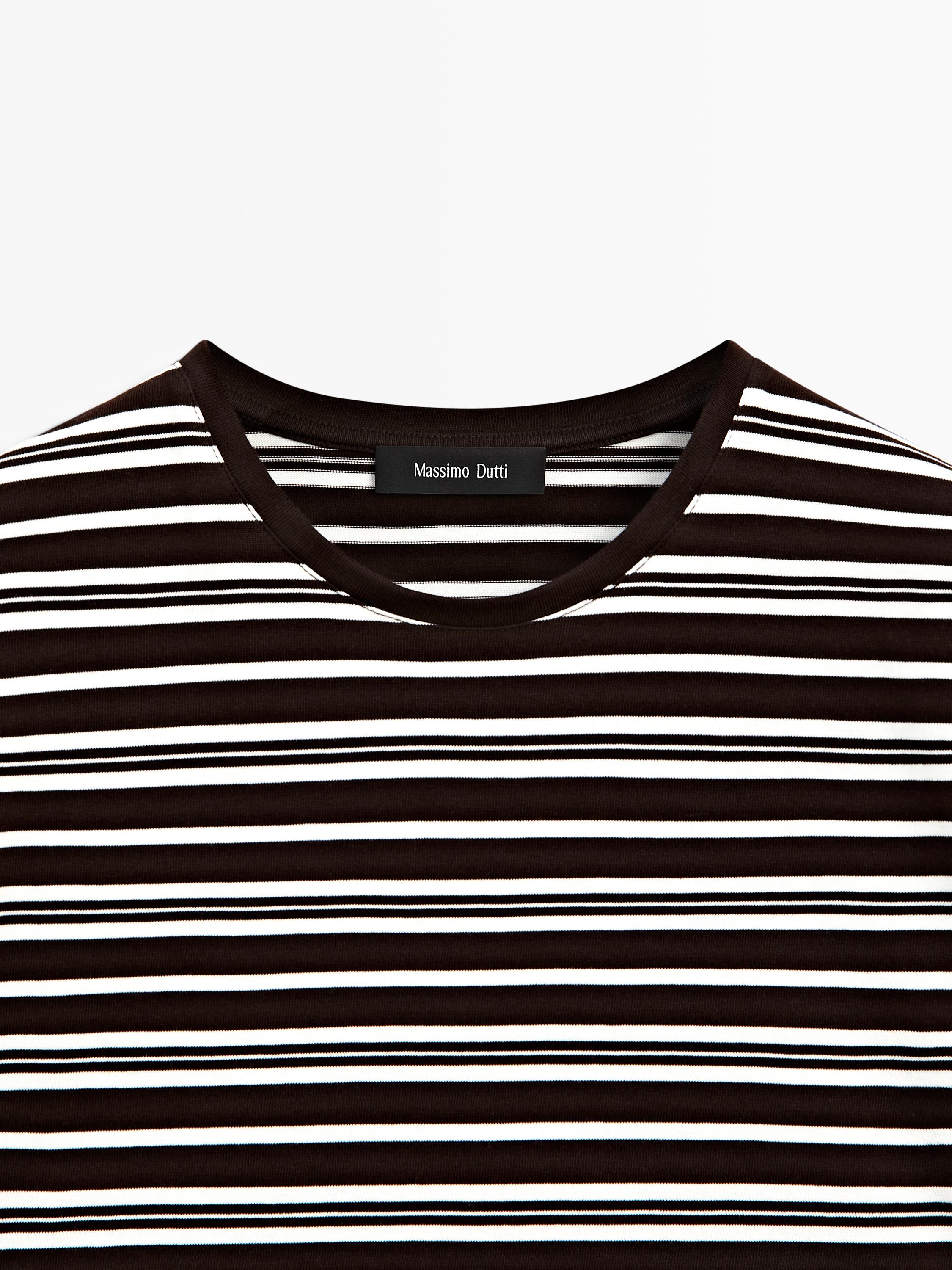 Striped short sleeve T-shirt
